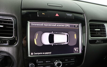 Volkswagen Touareg III, 2011 год, 1 799 990 рублей, 20 фотография
