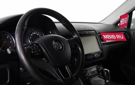 Volkswagen Touareg III, 2011 год, 1 799 990 рублей, 9 фотография