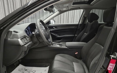 Honda Accord IX рестайлинг, 2017 год, 2 380 000 рублей, 10 фотография
