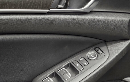 Honda Accord IX рестайлинг, 2017 год, 2 380 000 рублей, 21 фотография