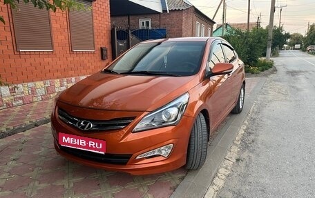 Hyundai Solaris II рестайлинг, 2015 год, 1 199 000 рублей, 1 фотография