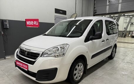 Peugeot Partner II рестайлинг 2, 2017 год, 1 169 000 рублей, 1 фотография