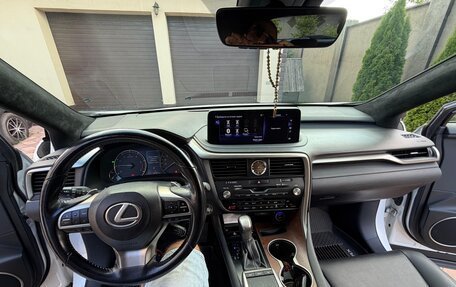Lexus RX IV рестайлинг, 2021 год, 5 250 000 рублей, 14 фотография