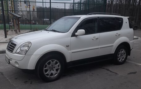SsangYong Rexton III, 2011 год, 1 000 000 рублей, 2 фотография