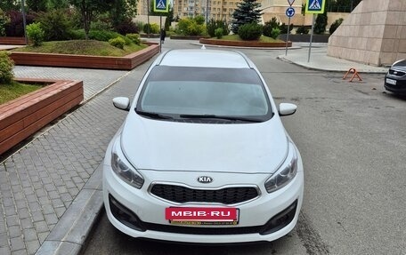 KIA cee'd III, 2018 год, 1 100 000 рублей, 2 фотография