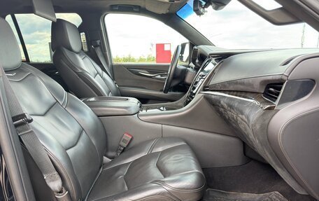 Cadillac Escalade IV, 2018 год, 4 100 000 рублей, 18 фотография