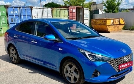 Hyundai Solaris II рестайлинг, 2020 год, 1 350 000 рублей, 2 фотография