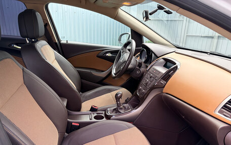 Opel Astra J, 2013 год, 650 000 рублей, 5 фотография