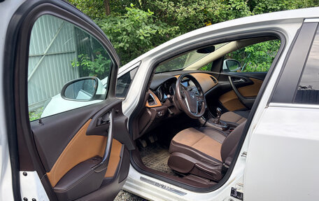 Opel Astra J, 2013 год, 650 000 рублей, 8 фотография