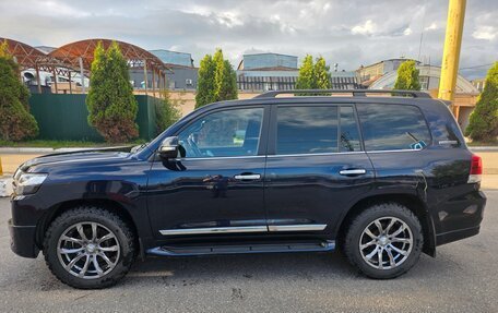 Toyota Land Cruiser 200, 2019 год, 8 500 000 рублей, 3 фотография