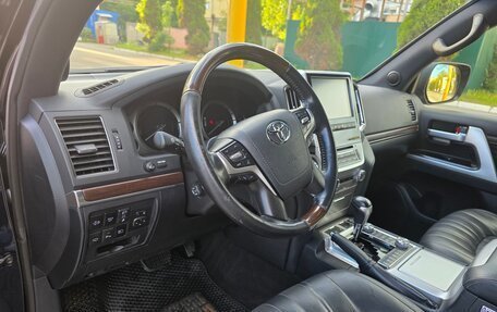 Toyota Land Cruiser 200, 2019 год, 8 500 000 рублей, 10 фотография