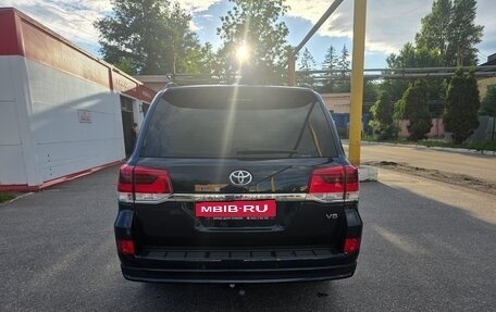 Toyota Land Cruiser 200, 2019 год, 8 500 000 рублей, 5 фотография