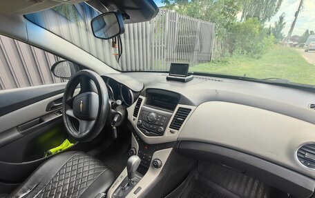 Chevrolet Cruze II, 2012 год, 700 000 рублей, 7 фотография