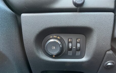 Opel Corsa D, 2010 год, 415 000 рублей, 13 фотография