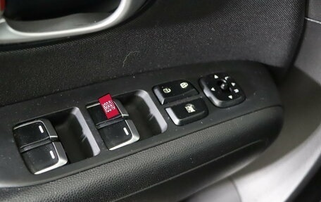 KIA Soul II рестайлинг, 2019 год, 1 799 990 рублей, 15 фотография
