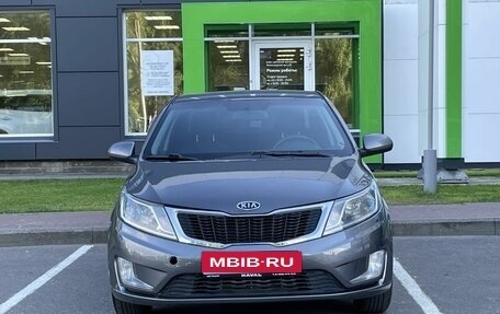 KIA Rio III рестайлинг, 2012 год, 700 000 рублей, 2 фотография