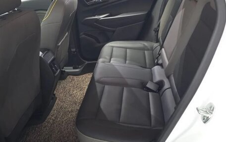 Chevrolet Trax, 2023 год, 1 580 000 рублей, 6 фотография