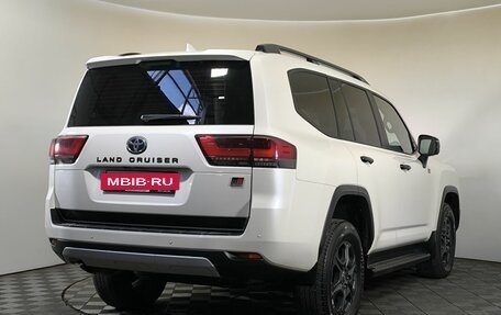 Toyota Land Cruiser, 2021 год, 9 700 000 рублей, 4 фотография