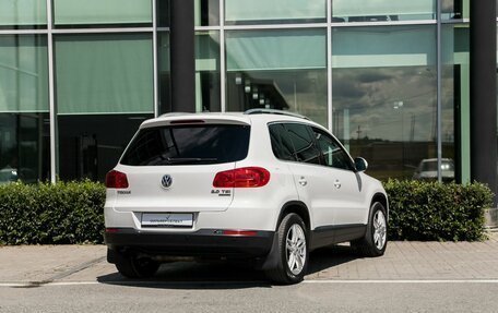 Volkswagen Tiguan I, 2011 год, 1 300 000 рублей, 2 фотография