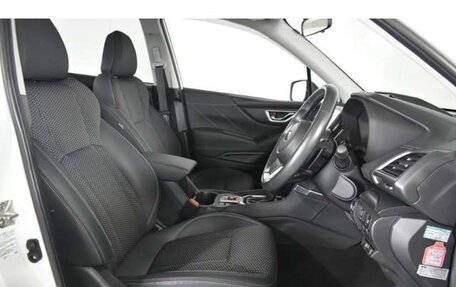 Subaru Forester, 2023 год, 2 500 000 рублей, 11 фотография