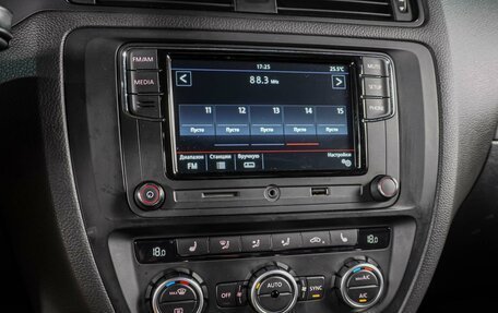Volkswagen Jetta VI, 2012 год, 1 149 000 рублей, 12 фотография