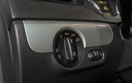 Volkswagen Jetta VI, 2012 год, 1 149 000 рублей, 13 фотография