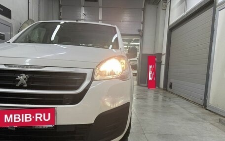Peugeot Partner II рестайлинг 2, 2017 год, 1 169 000 рублей, 15 фотография