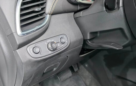 Chevrolet Trax, 2022 год, 1 289 004 рублей, 9 фотография