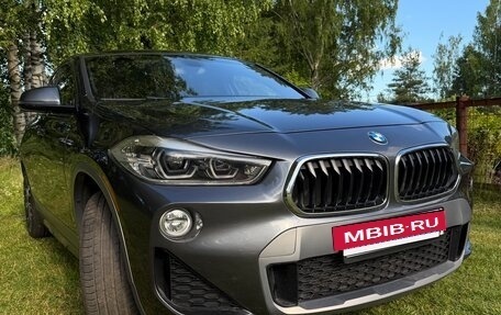 BMW X2, 2018 год, 2 550 000 рублей, 2 фотография
