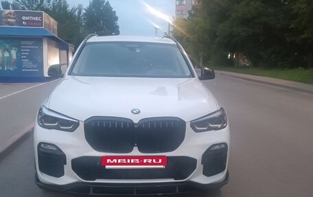 BMW X5, 2019 год, 5 300 000 рублей, 8 фотография