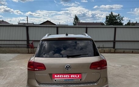 Volkswagen Touareg III, 2015 год, 2 650 000 рублей, 3 фотография