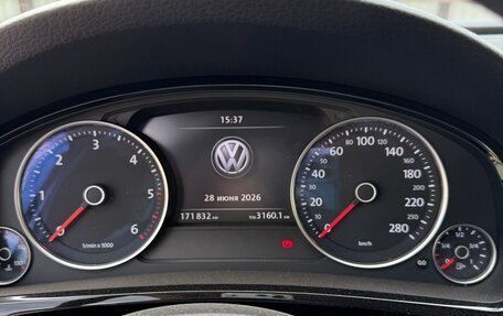 Volkswagen Touareg III, 2015 год, 2 650 000 рублей, 16 фотография