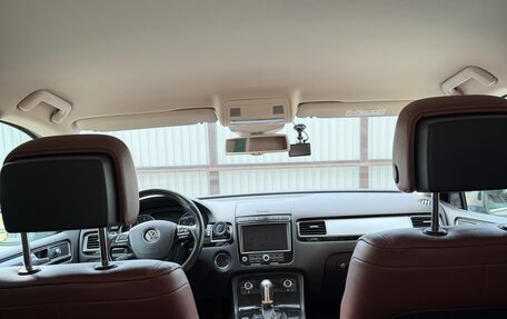 Volkswagen Touareg III, 2015 год, 2 650 000 рублей, 30 фотография
