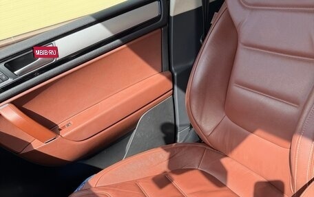 Volkswagen Touareg III, 2015 год, 2 650 000 рублей, 24 фотография