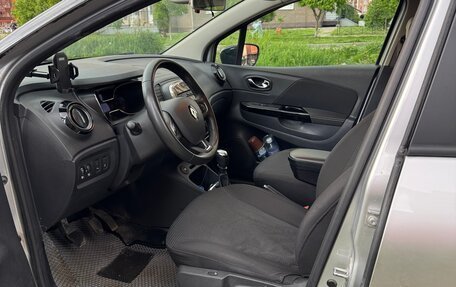 Renault Kaptur I рестайлинг, 2019 год, 1 650 000 рублей, 5 фотография