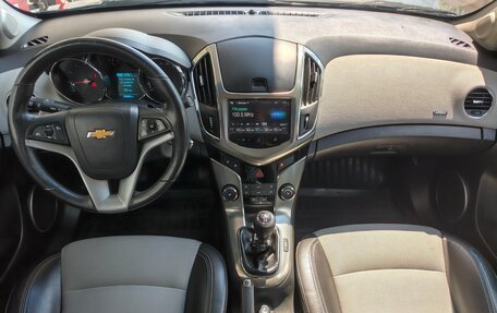 Chevrolet Cruze II, 2013 год, 799 000 рублей, 9 фотография