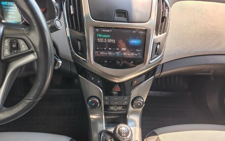 Chevrolet Cruze II, 2013 год, 799 000 рублей, 14 фотография