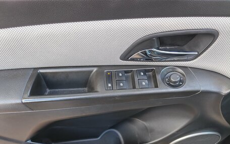 Chevrolet Cruze II, 2013 год, 799 000 рублей, 11 фотография