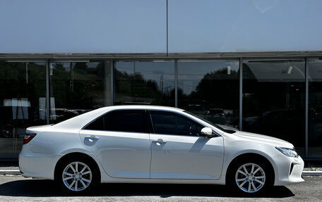 Toyota Camry, 2016 год, 2 450 000 рублей, 3 фотография