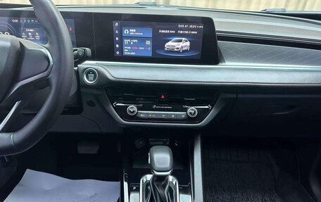 Ford Escort, 2022 год, 910 000 рублей, 10 фотография
