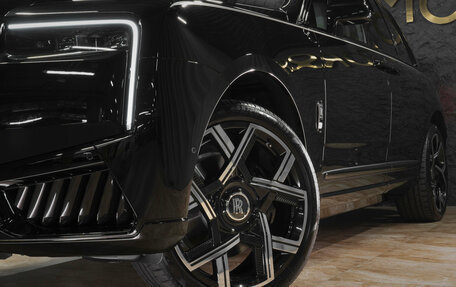 Rolls-Royce Cullinan, 2025 год, 67 500 000 рублей, 6 фотография