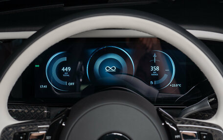 Rolls-Royce Cullinan, 2025 год, 67 500 000 рублей, 24 фотография