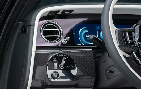 Rolls-Royce Cullinan, 2025 год, 67 500 000 рублей, 25 фотография