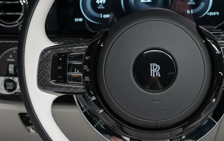 Rolls-Royce Cullinan, 2025 год, 67 500 000 рублей, 26 фотография