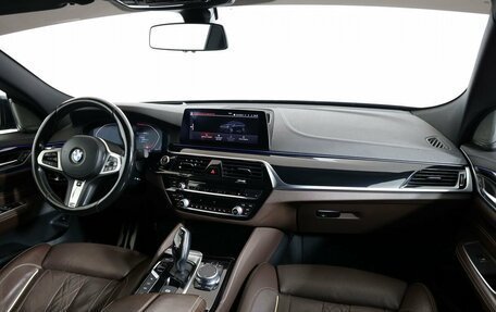 BMW 6 серия, 2019 год, 3 590 000 рублей, 14 фотография