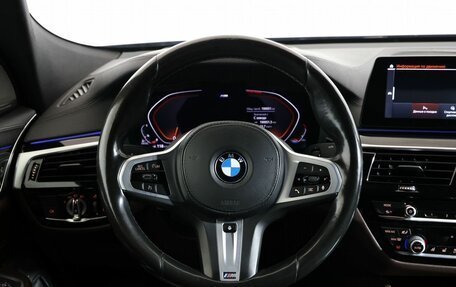 BMW 6 серия, 2019 год, 3 590 000 рублей, 21 фотография