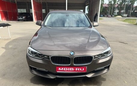 BMW 3 серия, 2014 год, 1 900 000 рублей, 1 фотография