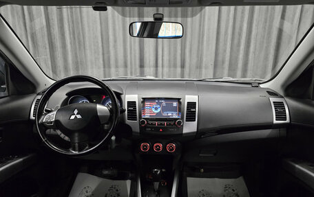 Mitsubishi Outlander III рестайлинг 3, 2011 год, 1 179 000 рублей, 12 фотография