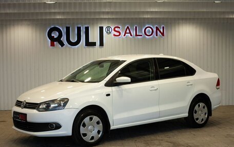 Volkswagen Polo VI (EU Market), 2010 год, 640 000 рублей, 1 фотография
