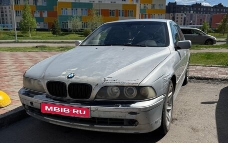 BMW 5 серия, 2003 год, 420 000 рублей, 1 фотография